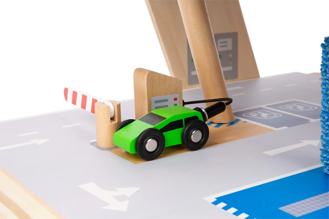 Small Foot Parkhaus Premium - Image 8